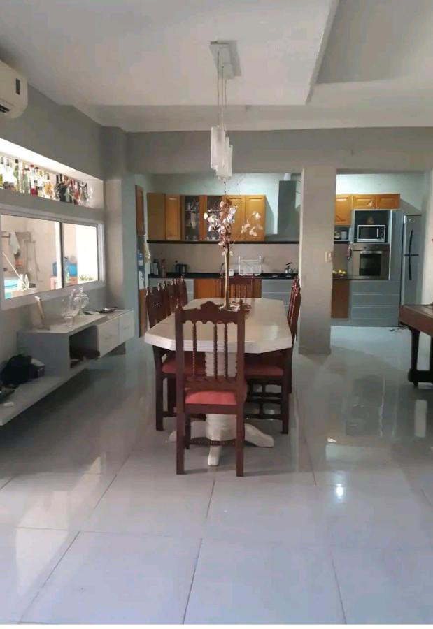 Apartamento ESPECTACULAR CASONA BOUTIQUE con pileta y gym!! hasta 5 huéspedes Roque Sáenz Peña Exterior foto